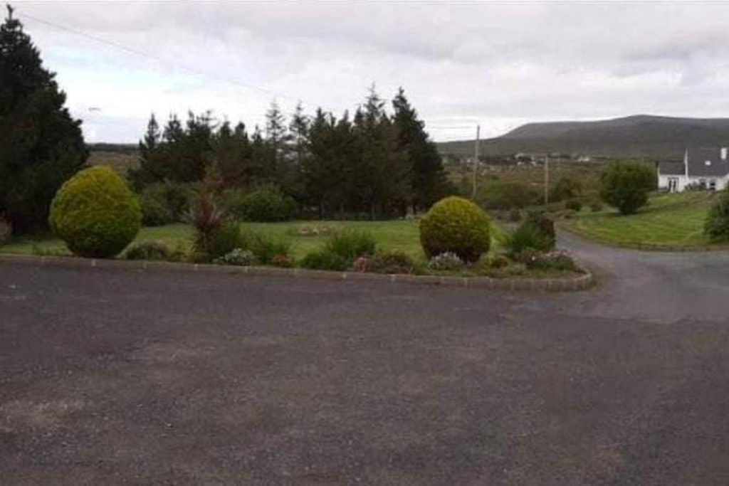 Lui Na Greine Apartment Gweedore Luaran gambar